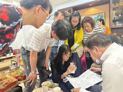 張定瑋-姓名學風水權威〈台中服務處〉新生兒取名、專業改名開運、八字合婚、剖腹擇日、倒房處理、寵物命名、藝名、陽宅陰宅靈骨塔風水勘嶼、專業課程培訓【算命推薦、命理諮詢】 台中市北屯區